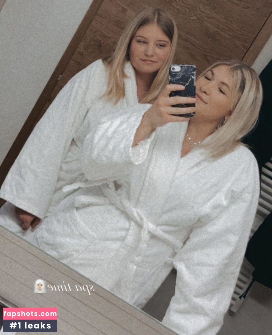 Aline Zwahlen gallery photo #35