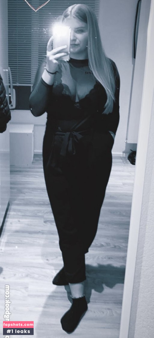 Aline Zwahlen gallery photo #46