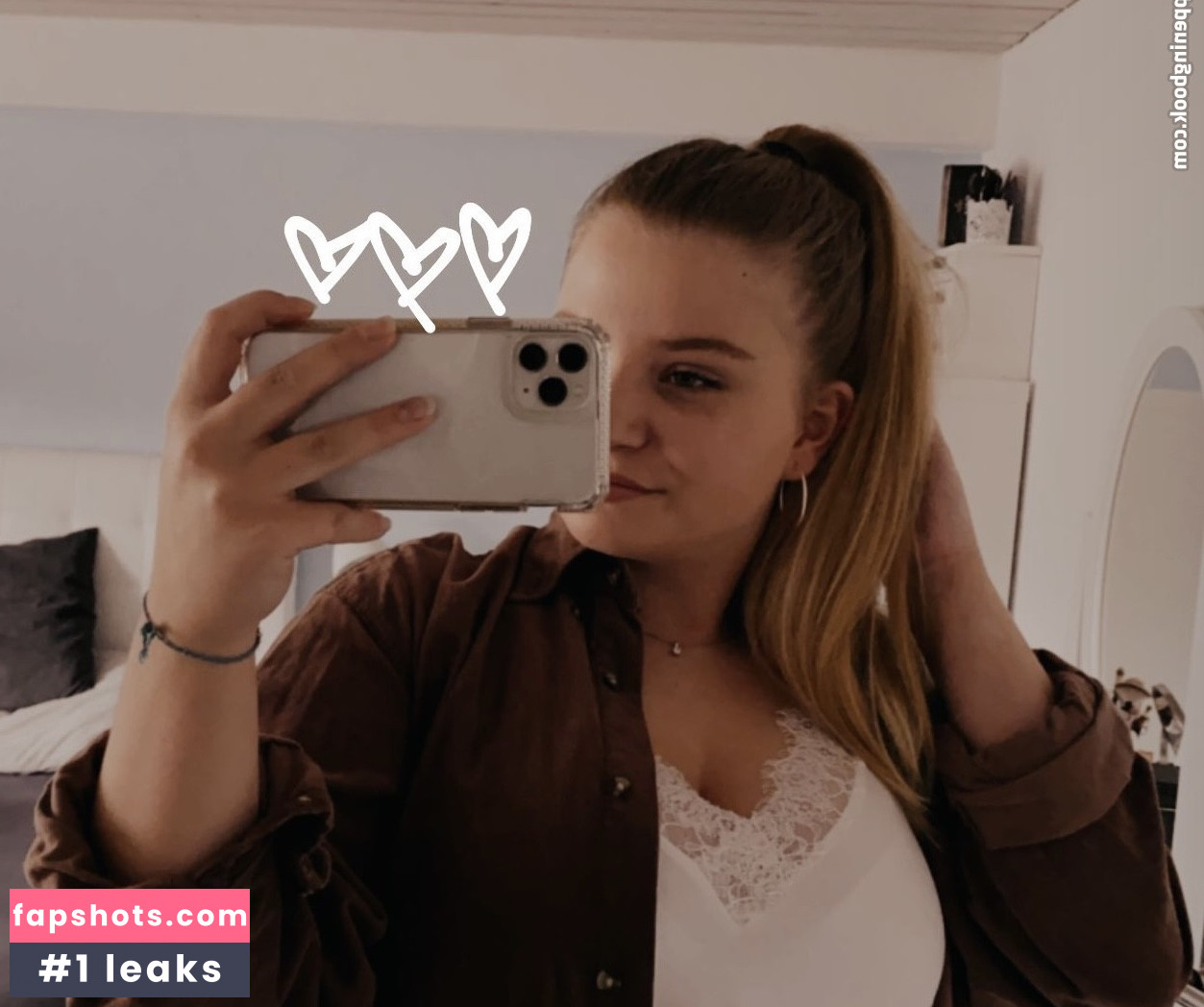 Aline Zwahlen gallery photo #48