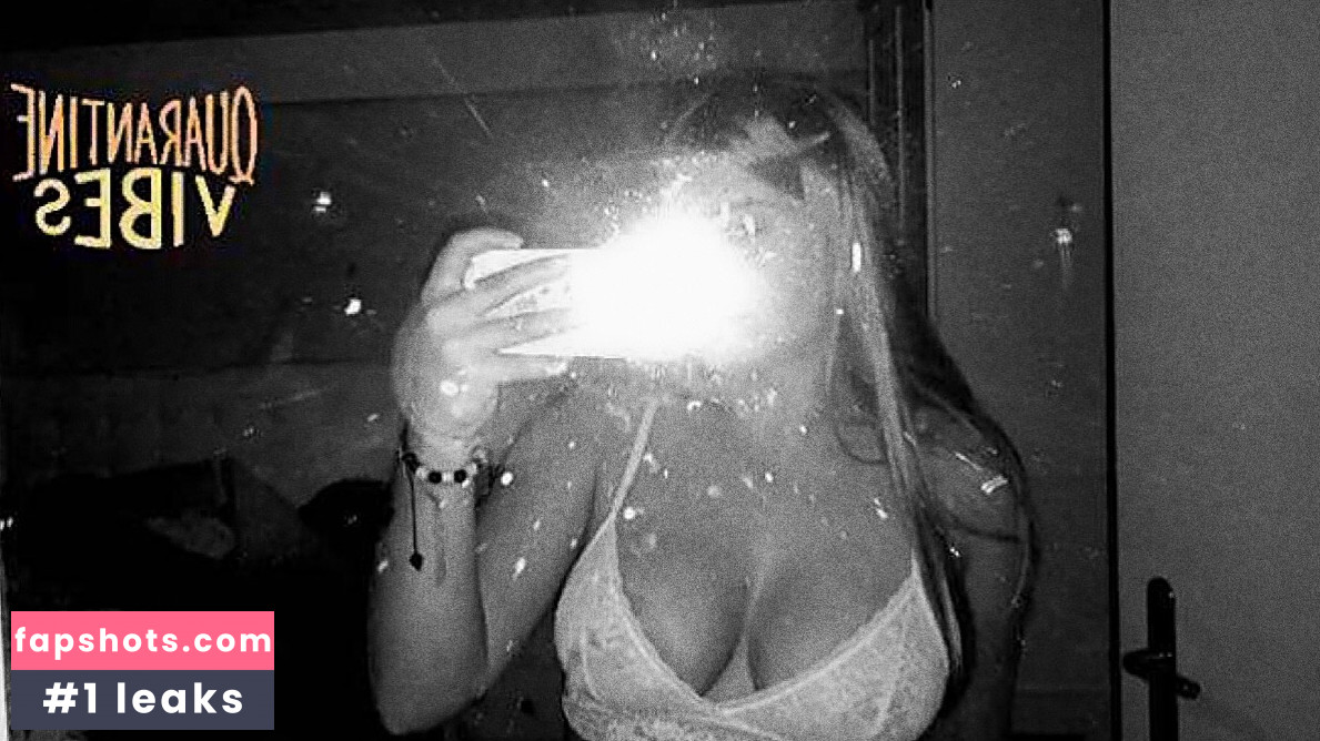 Aline Zwahlen gallery photo #53