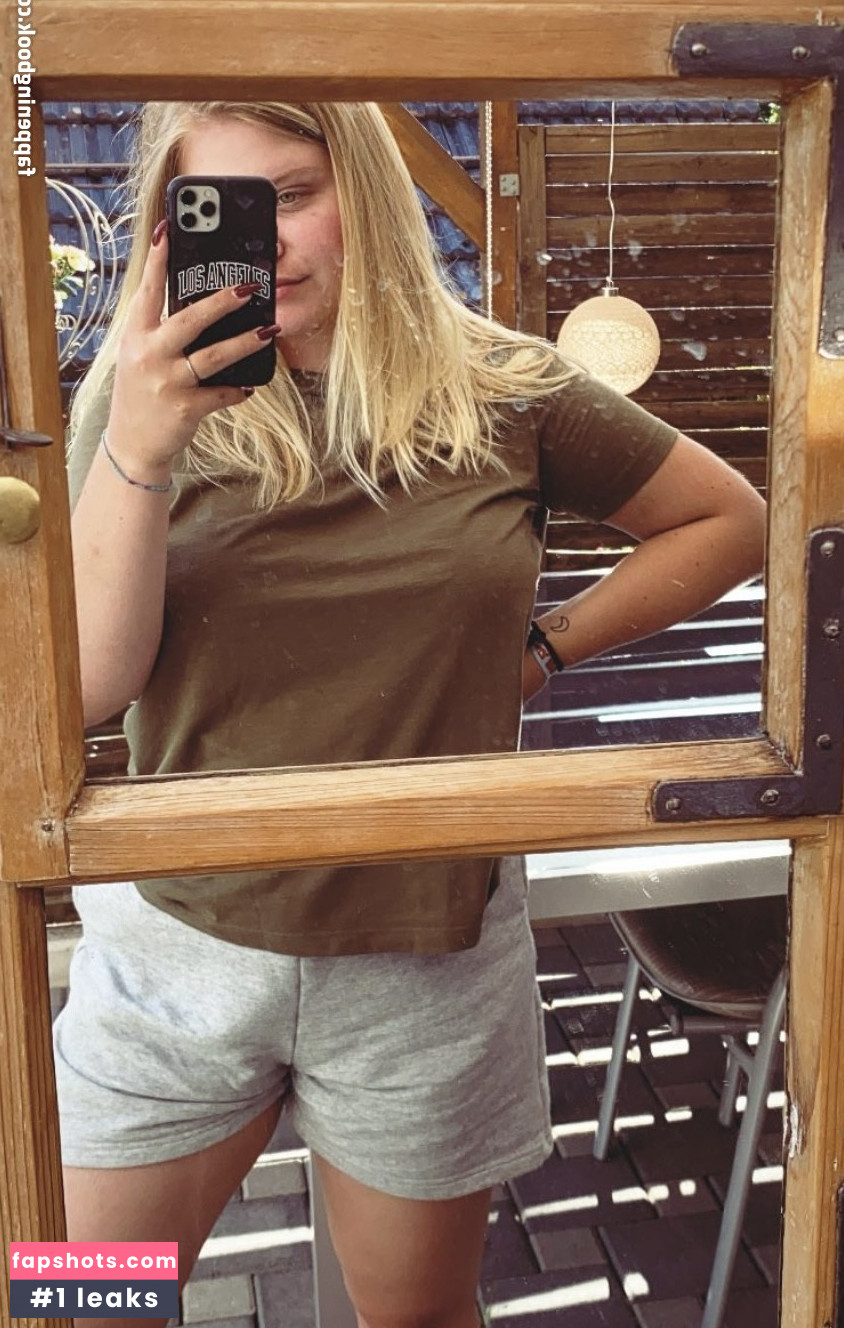 Aline Zwahlen gallery photo #62