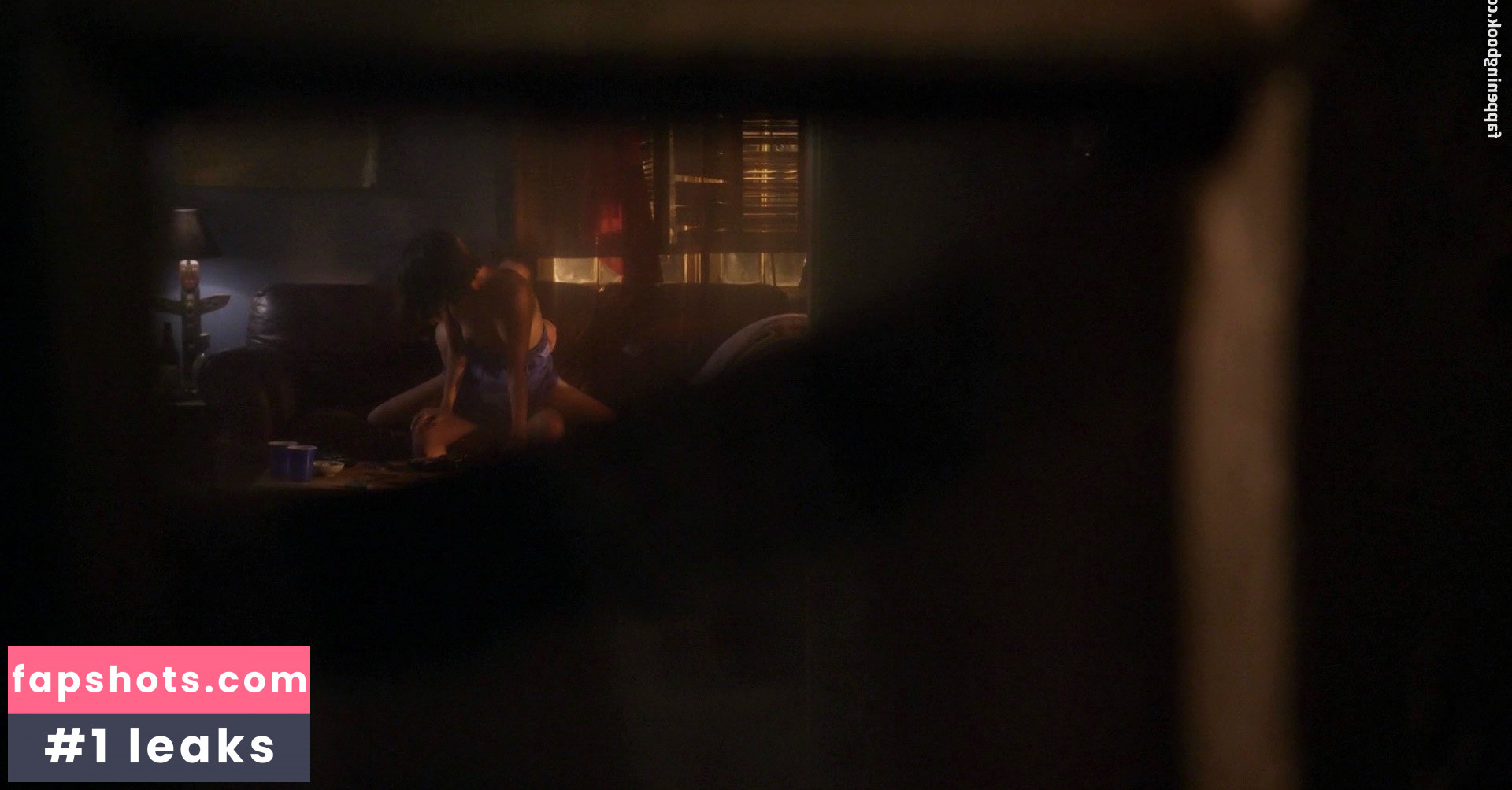 Alisa Allapach gallery photo #2