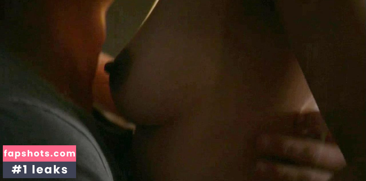 Alisa Allapach gallery photo #17