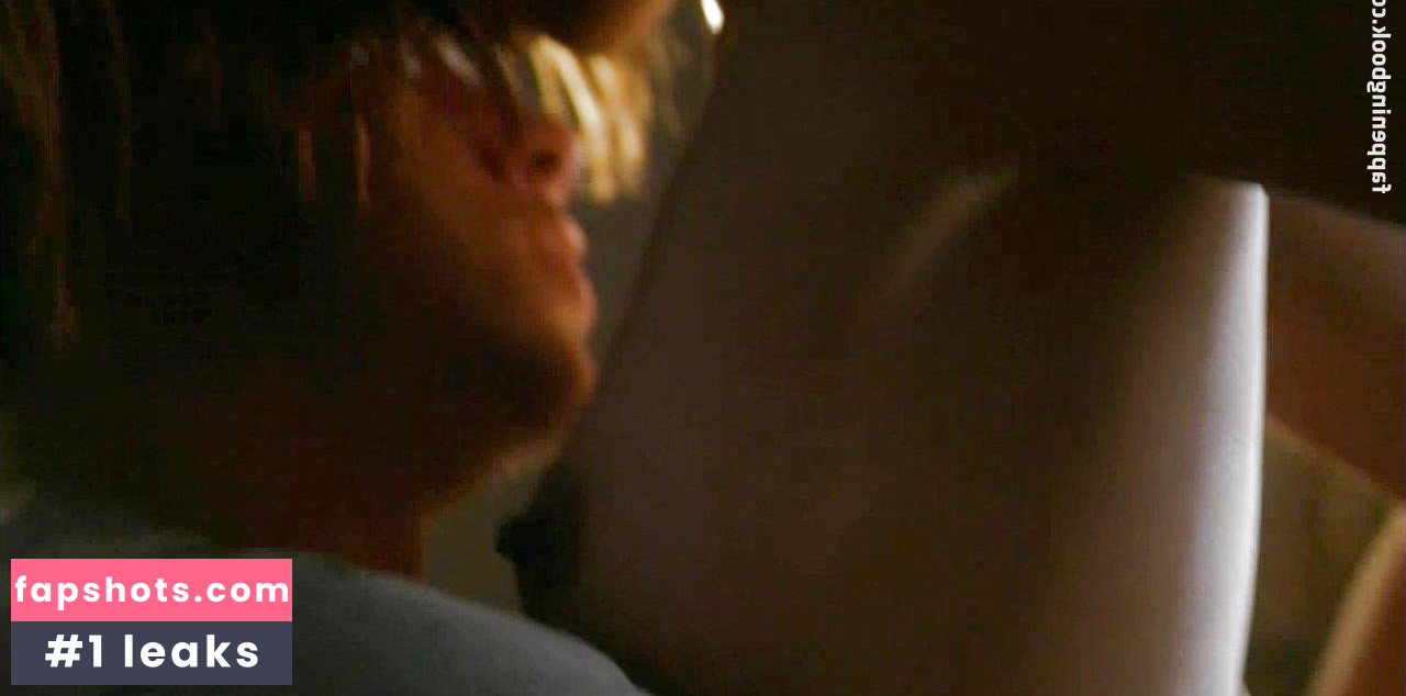 Alisa Allapach gallery photo #22