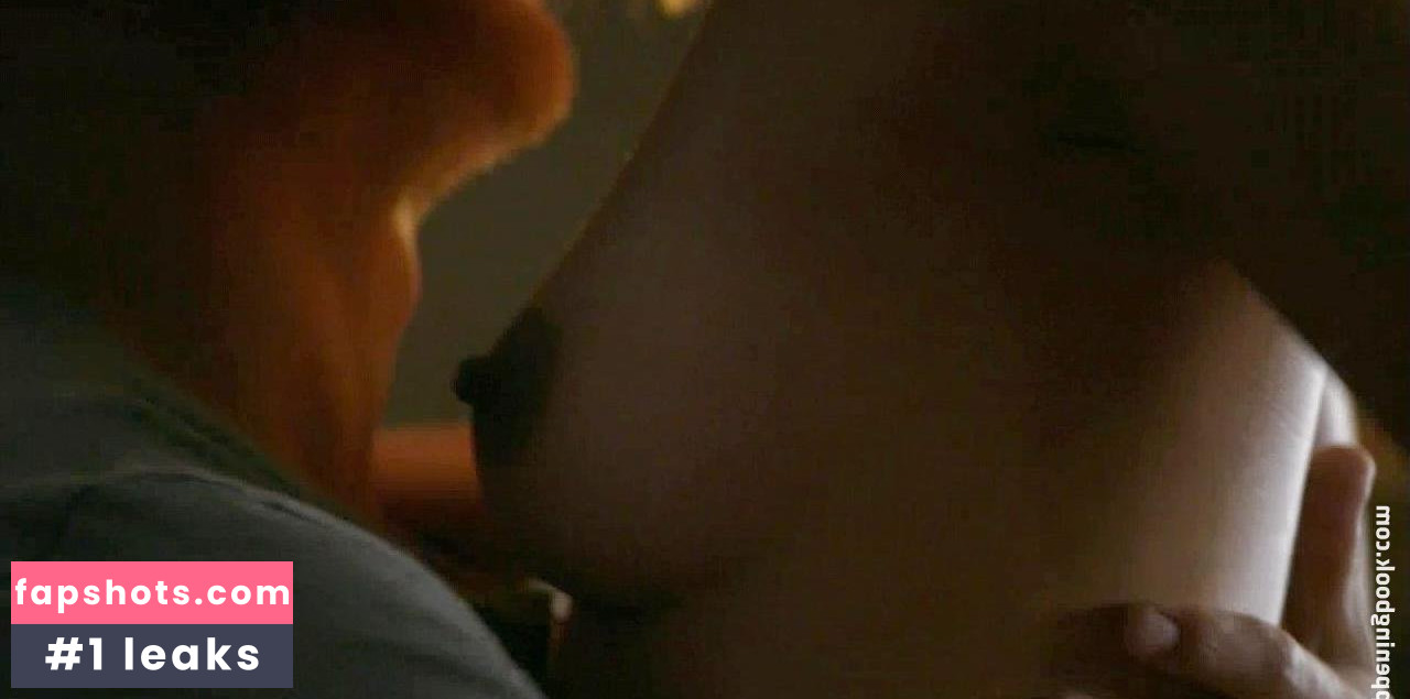 Alisa Allapach gallery photo #37