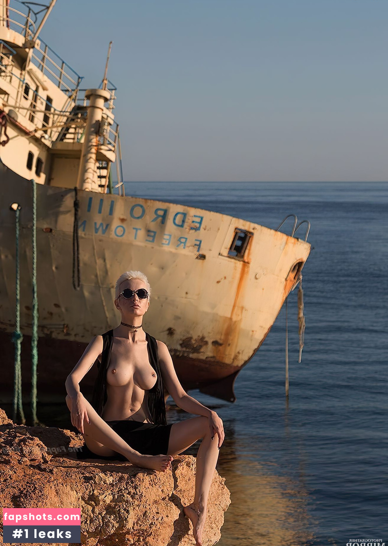 Alisa Liss gallery photo #24