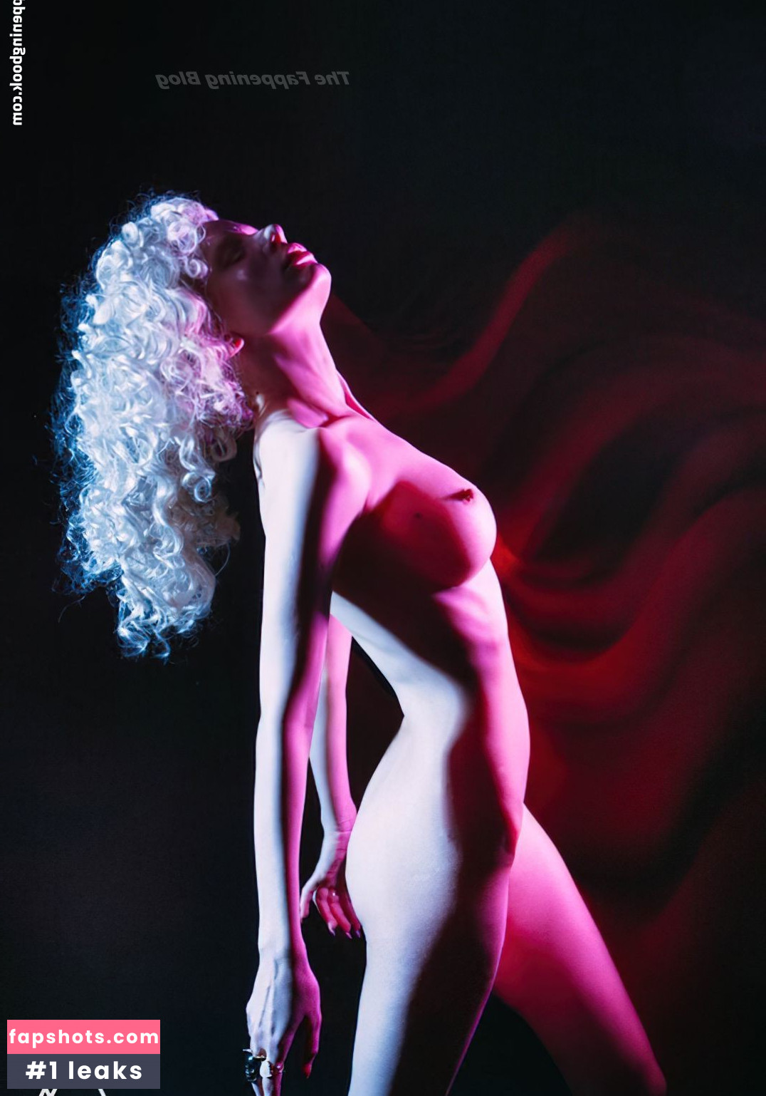 Alisa Liss gallery photo #7