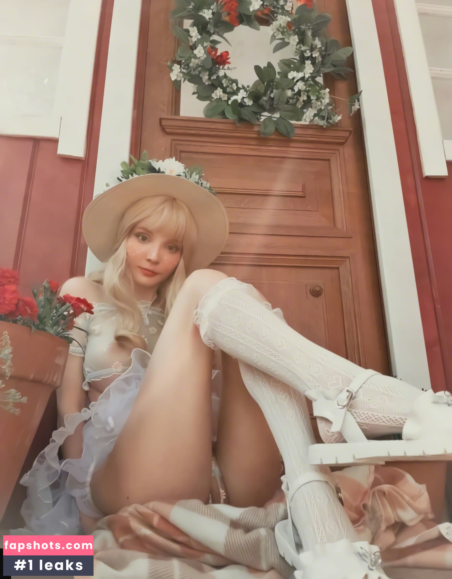 AlisaPikaPika gallery photo #11