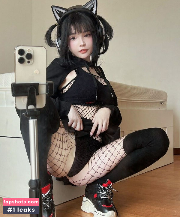 AlisaPikaPika gallery photo #28