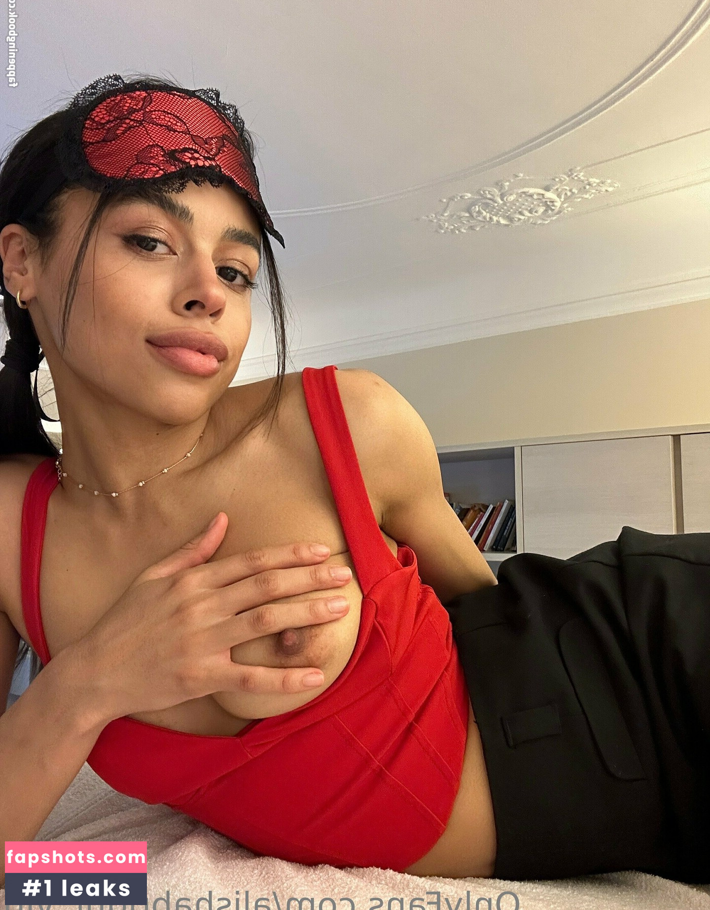 Alisha Bright gallery photo #21