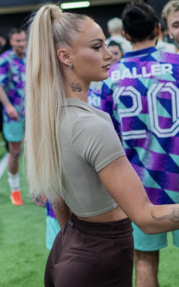 alisha-lehmann-2 gallery photo #559