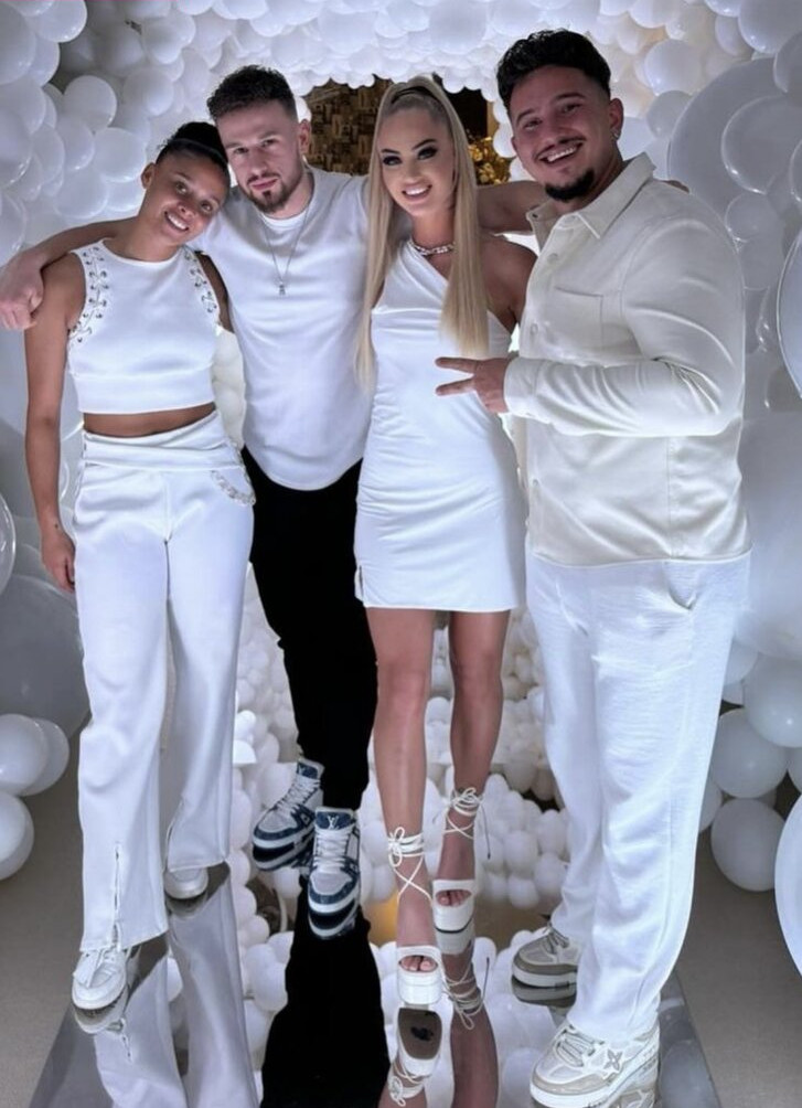 alisha-lehmann-2 gallery photo #592