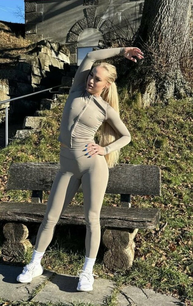 alisha-lehmann-2 gallery photo #598