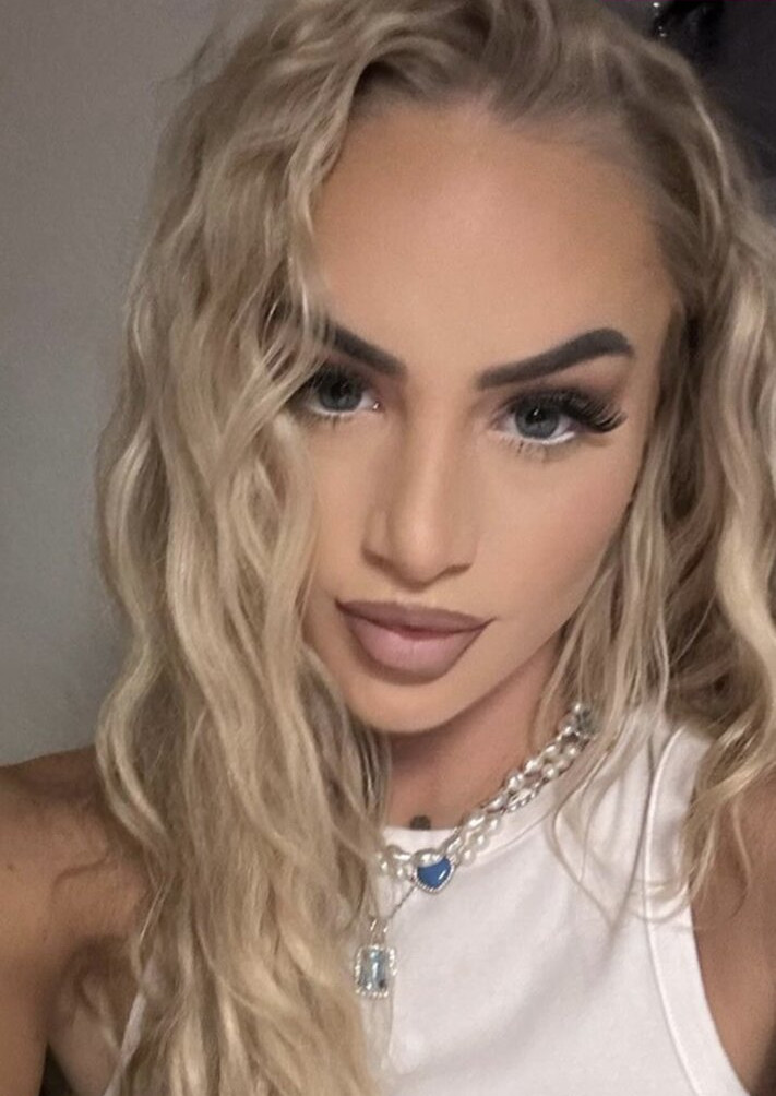 alisha-lehmann-2 gallery photo #601