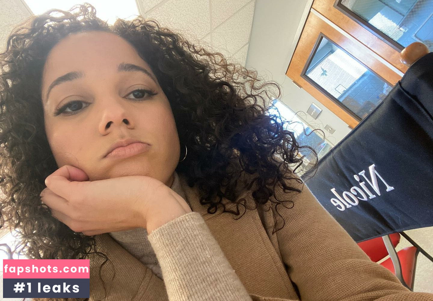 Alisha Wainwright gallery photo #17