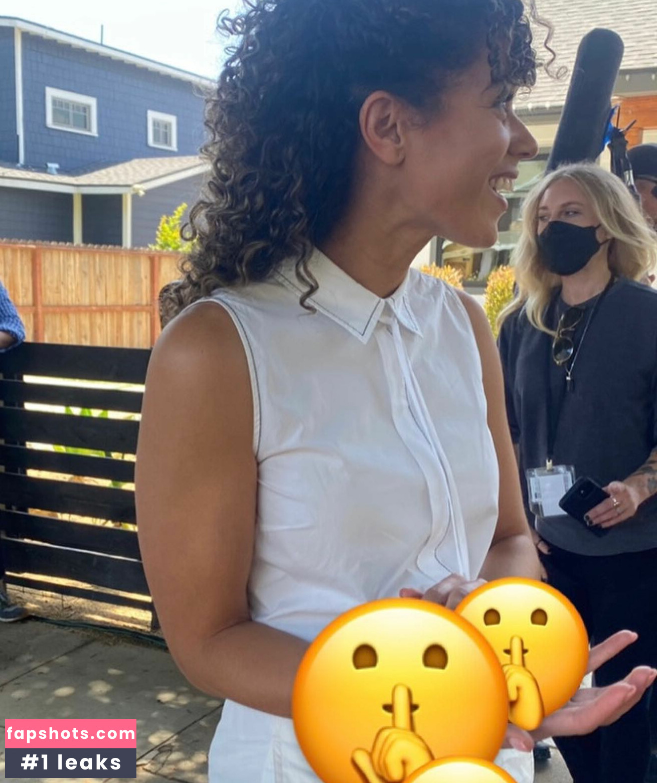 Alisha Wainwright gallery photo #30