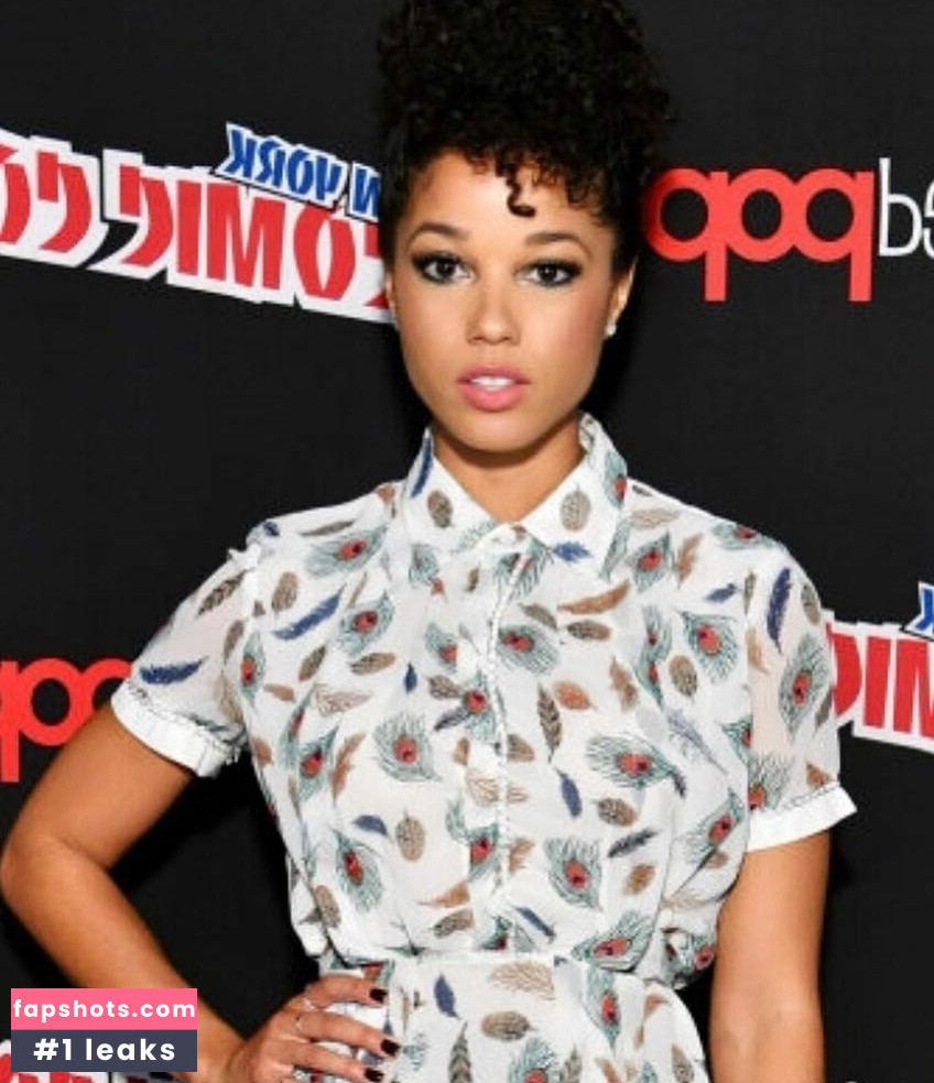 Alisha Wainwright gallery photo #60