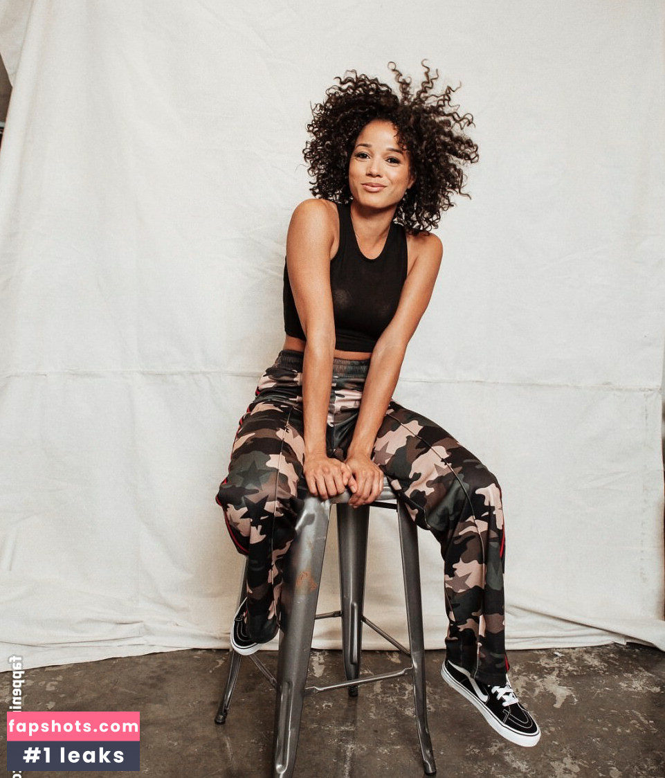 Alisha Wainwright gallery photo #7