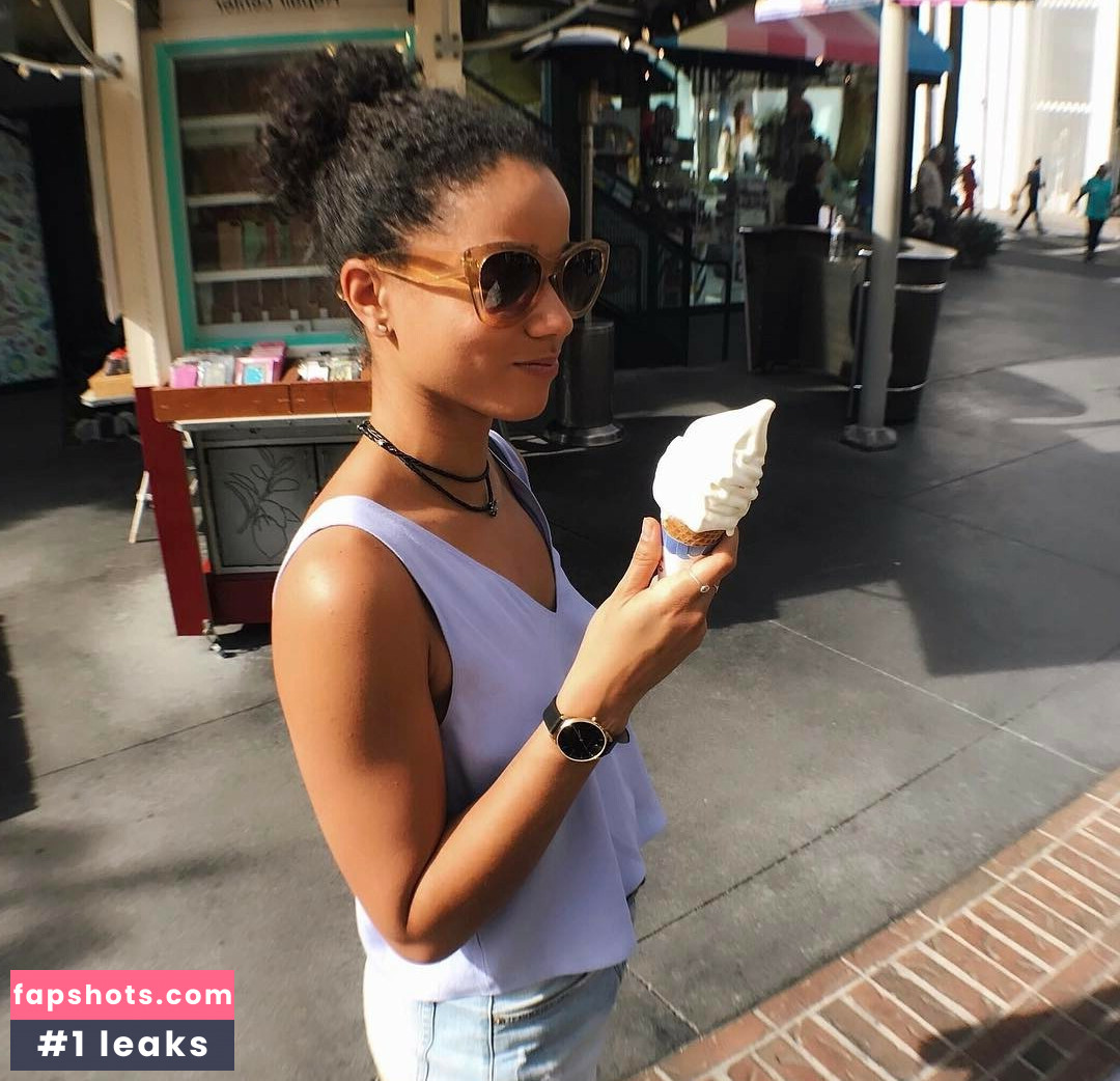 Alisha Wainwright gallery photo #63