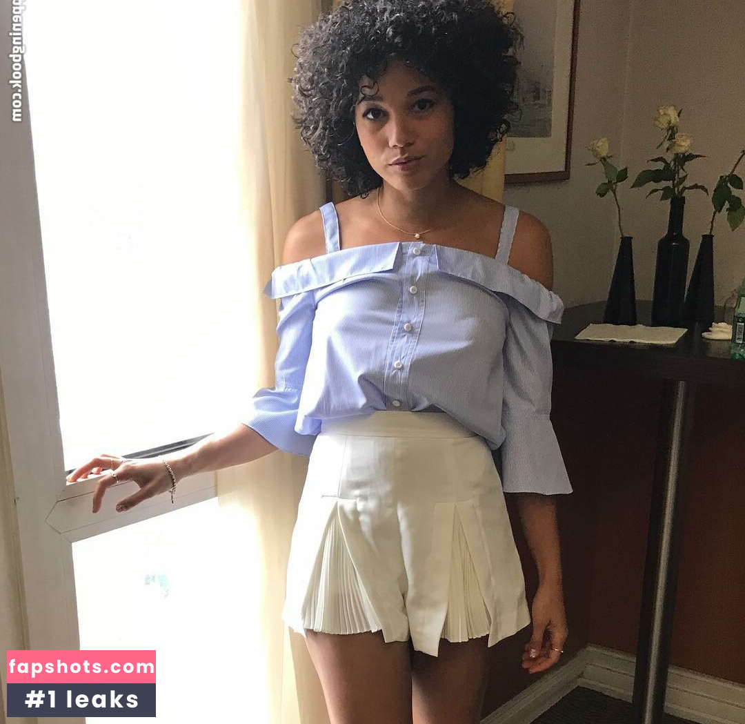 Alisha Wainwright gallery photo #67