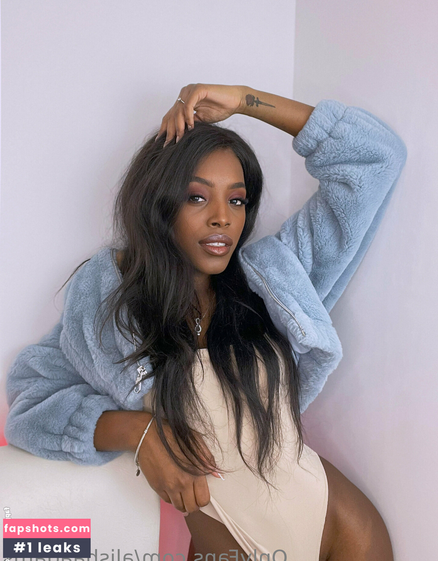 alishaadams gallery photo #22