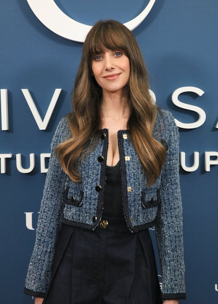 alison-brie Nahé úniky fotek pouze od fanoušků #409 - Fapshots