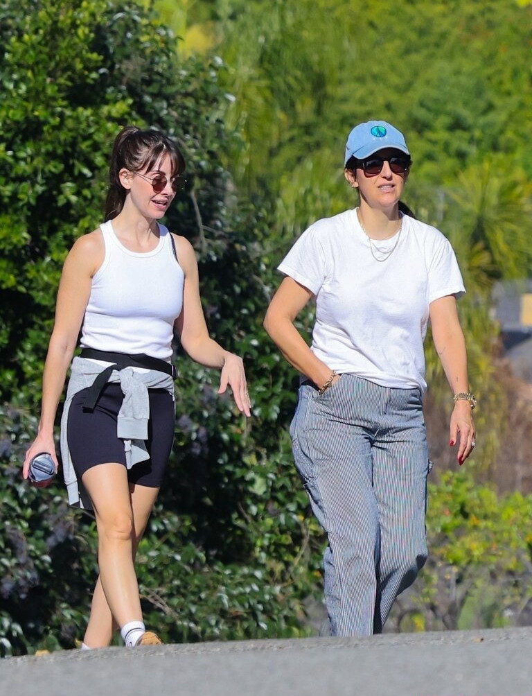 alison-brie Nahé úniky fotek pouze od fanoušků #588 - Fapshots