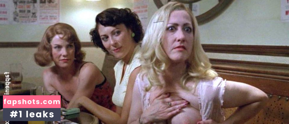 Alison Egan nude babe gallery