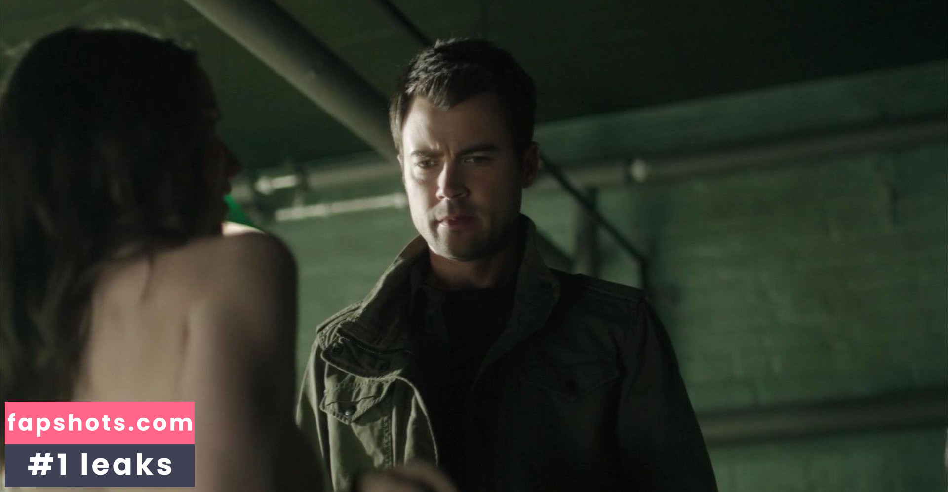 Alison Louder gallery photo #3