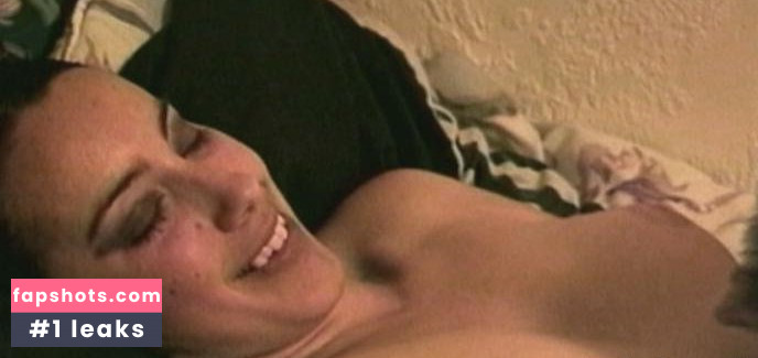 Alison Therriault gallery photo #5