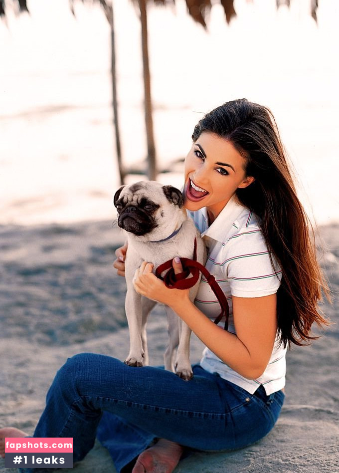 Alison Waite gallery photo #38