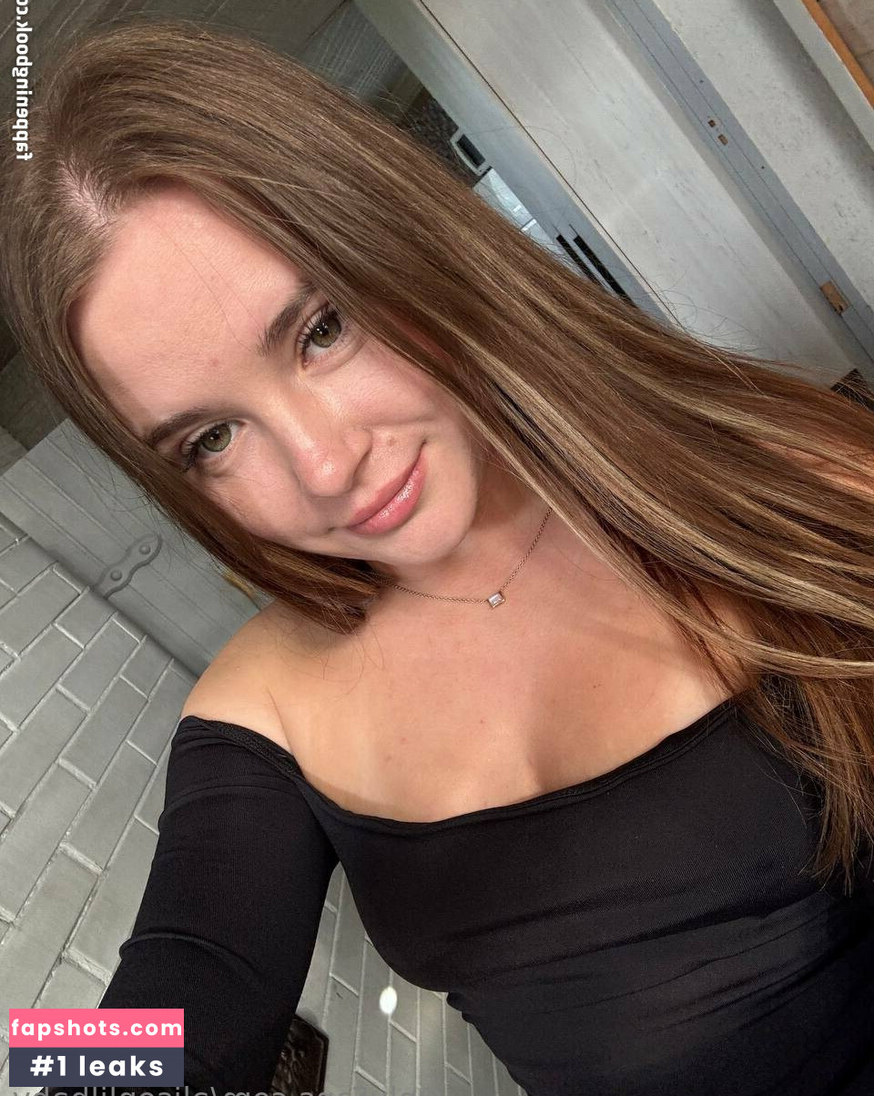 alisonlilbaby gallery photo #3