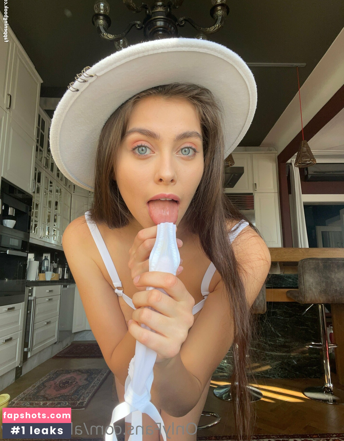 Alissa Foxy Filtración Desnuda OnlyFans Foto #240 - Fapshots