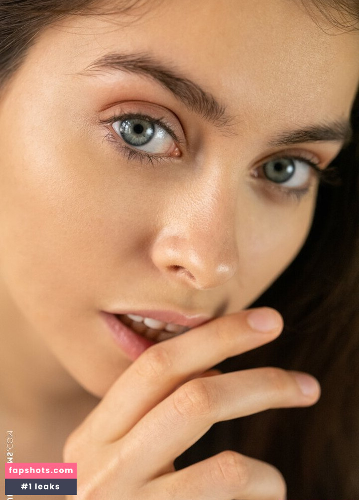 Alissa Foxy gallery photo #2611