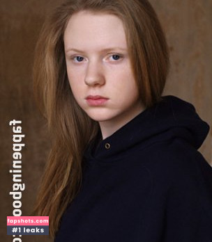 Alissa Wilms nude babe gallery