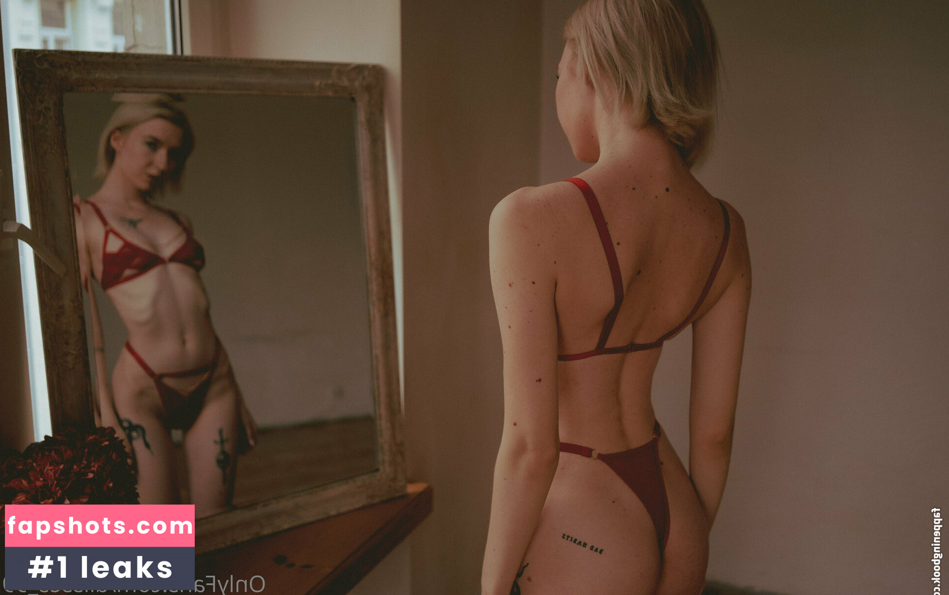 Alisses_99 gallery photo #16