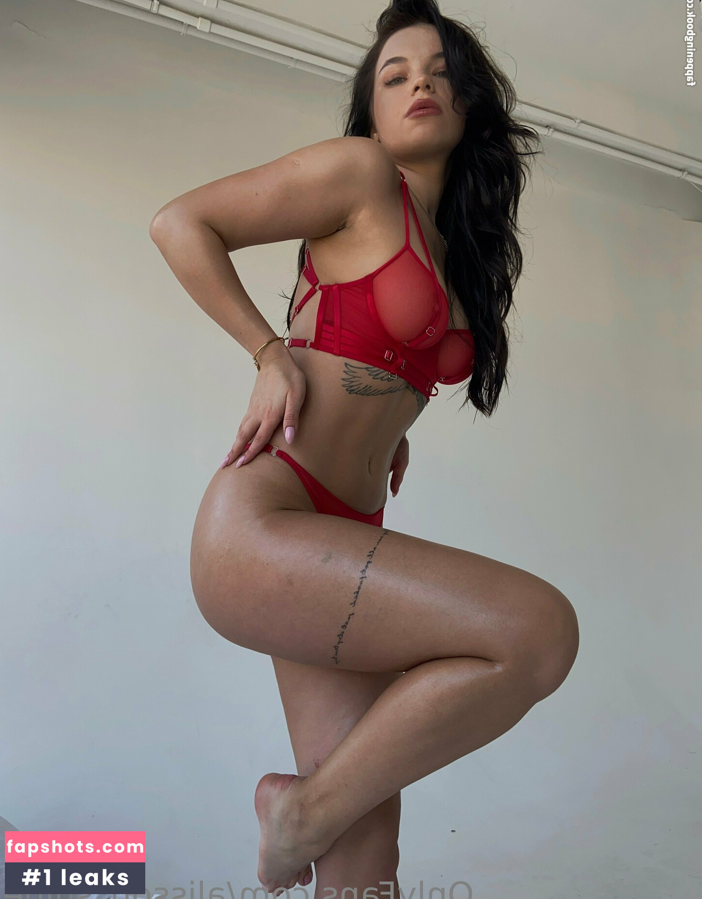 alisson_shine gallery photo #15