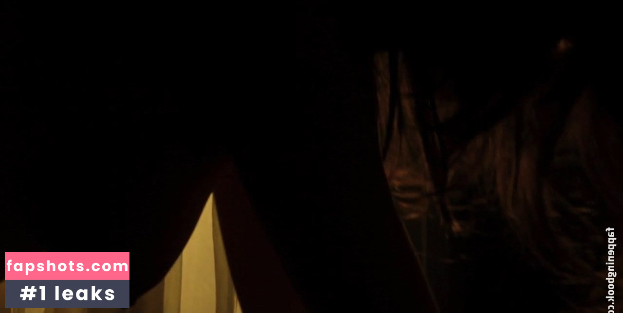 Alix Bénézech Filtración Desnuda OnlyFans Foto #2 - Fapshots