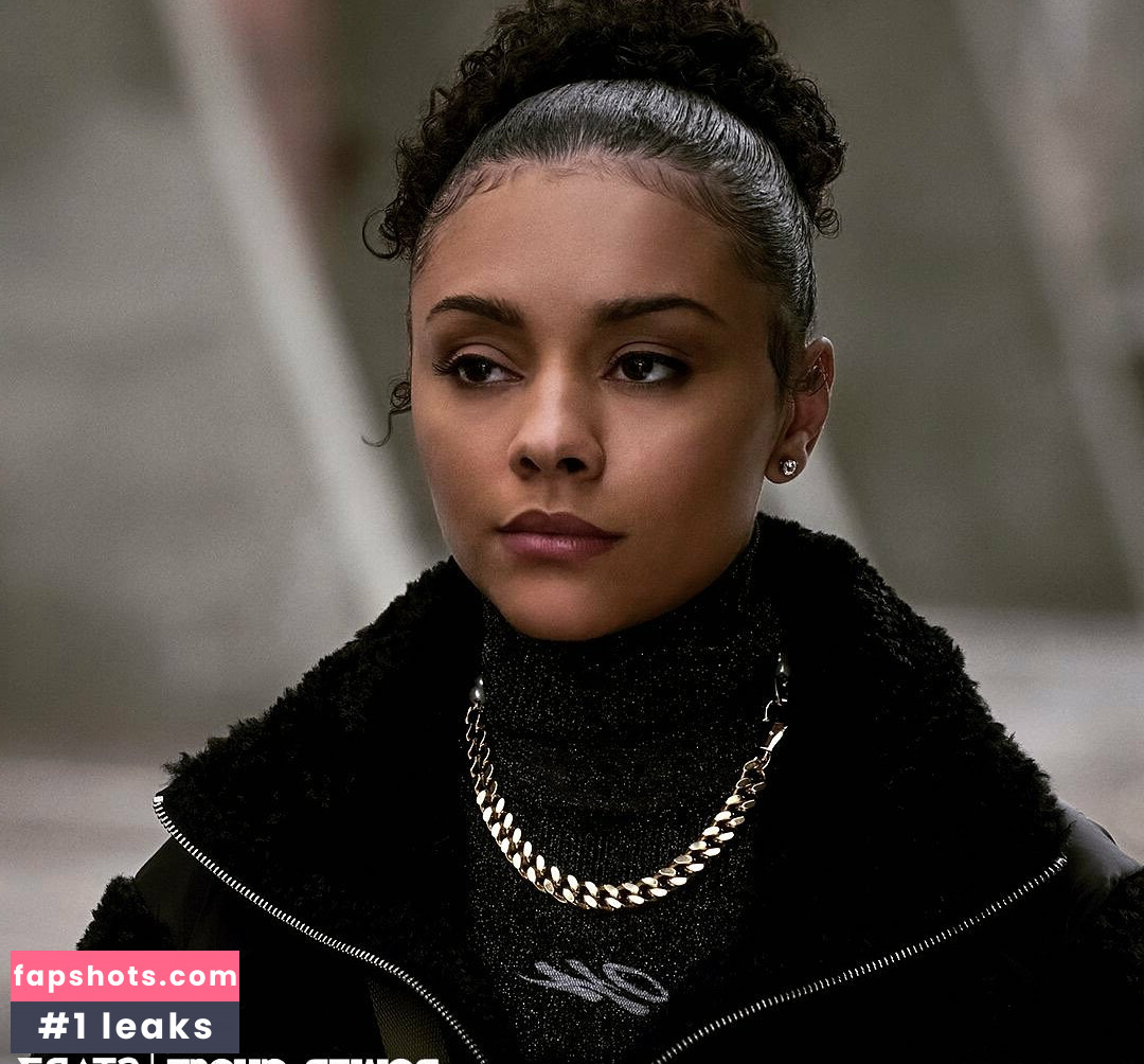 Alix Lapri Nude Leaks OnlyFans Photos #12 - Fapshots