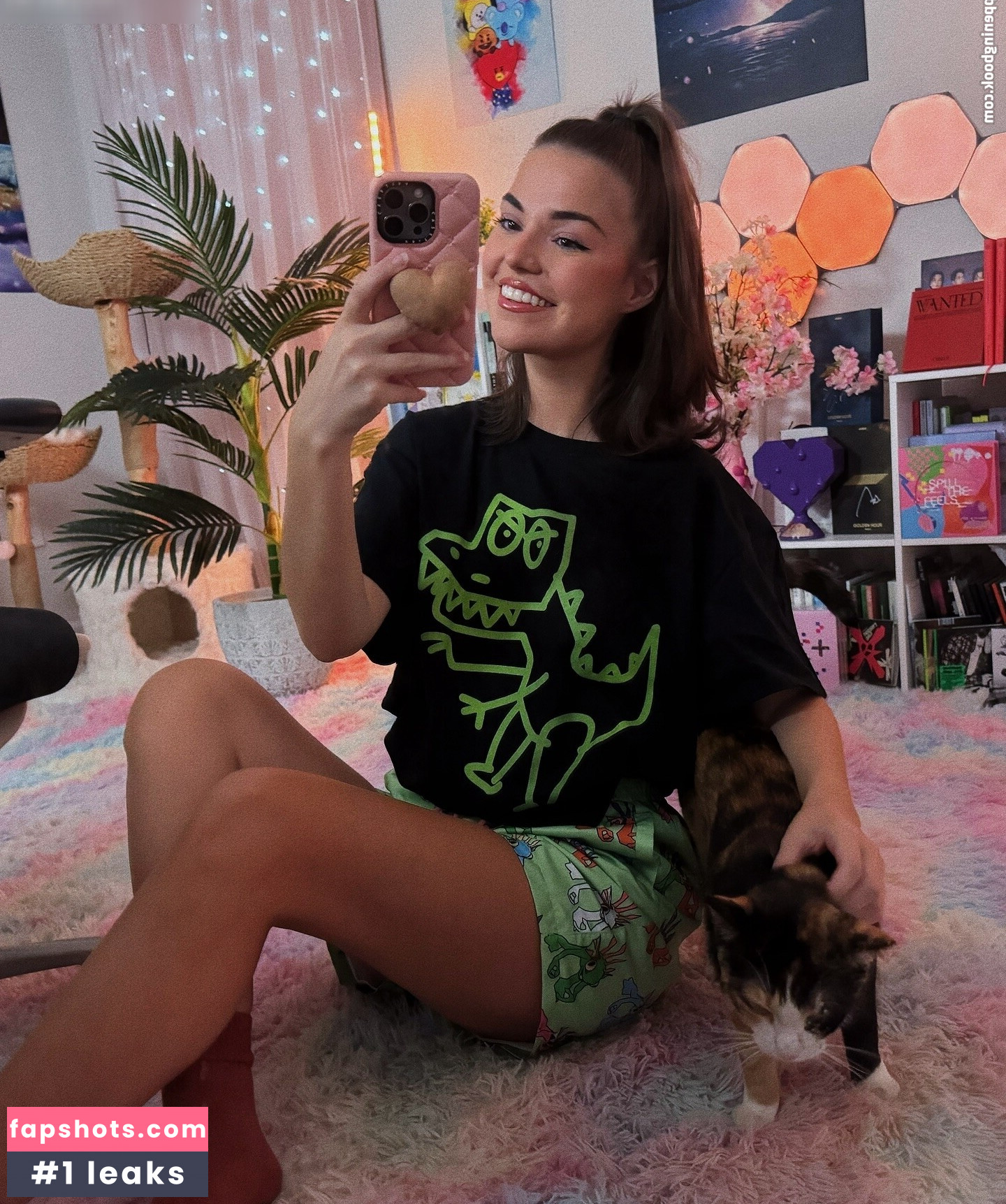 Alixxa gallery photo #5