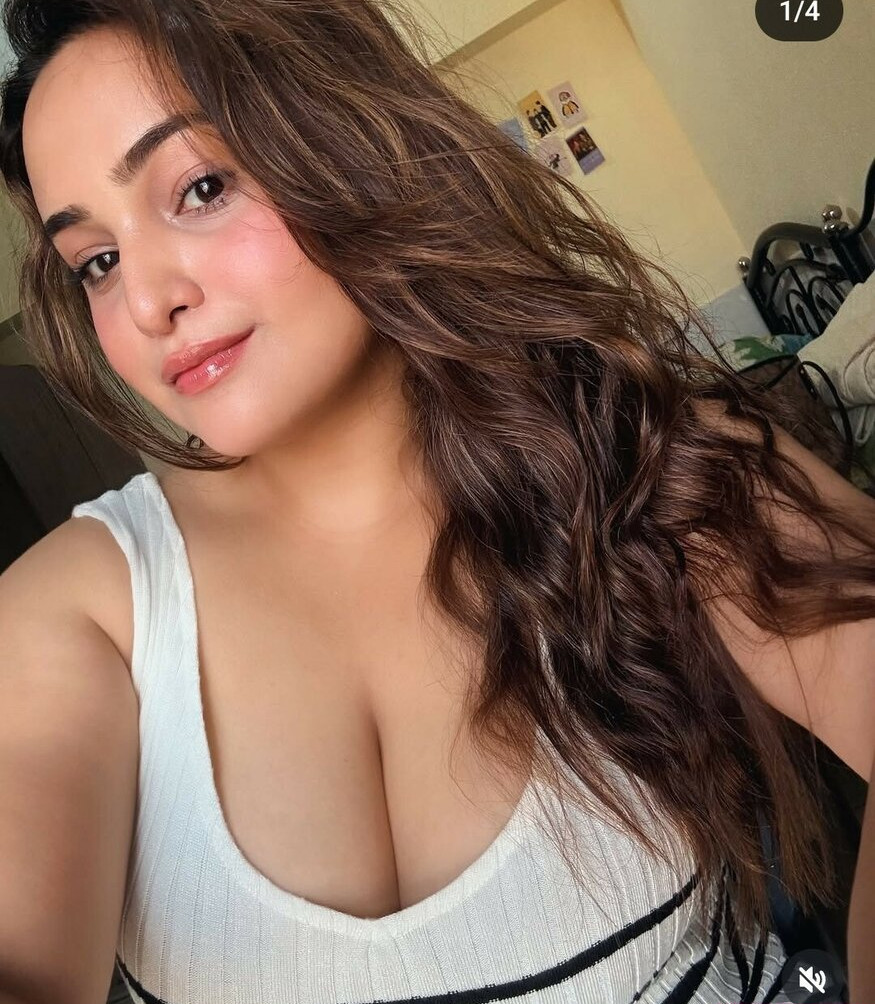 aliya-naaz Nude Leaks OnlyFans - Fapshots