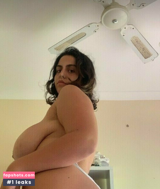 aliyahmaya gallery photo #15