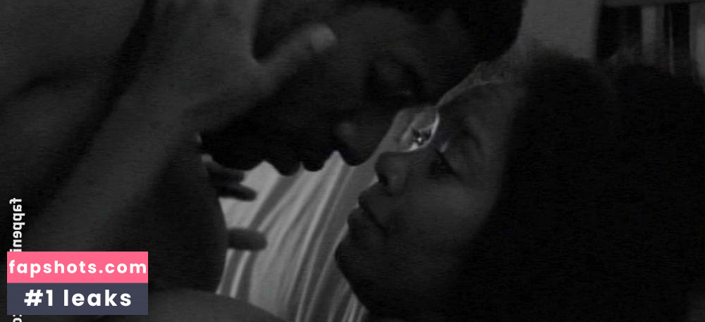 Aliza Pearl nude babe gallery