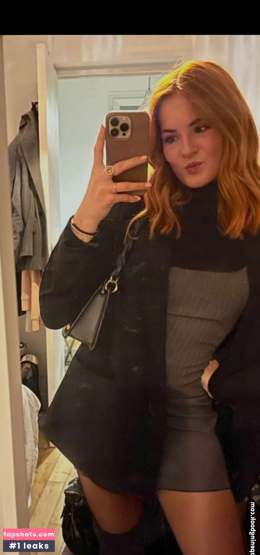 Alizé Bois gallery photo #3