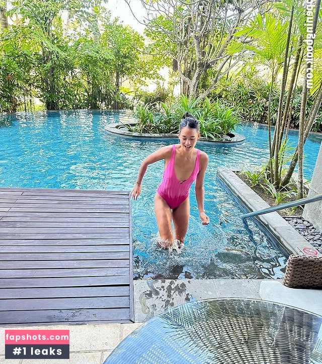 Alize Lim gallery photo #2