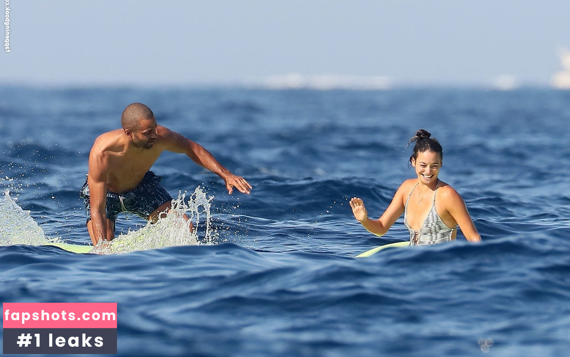 Alize Lim gallery photo #76