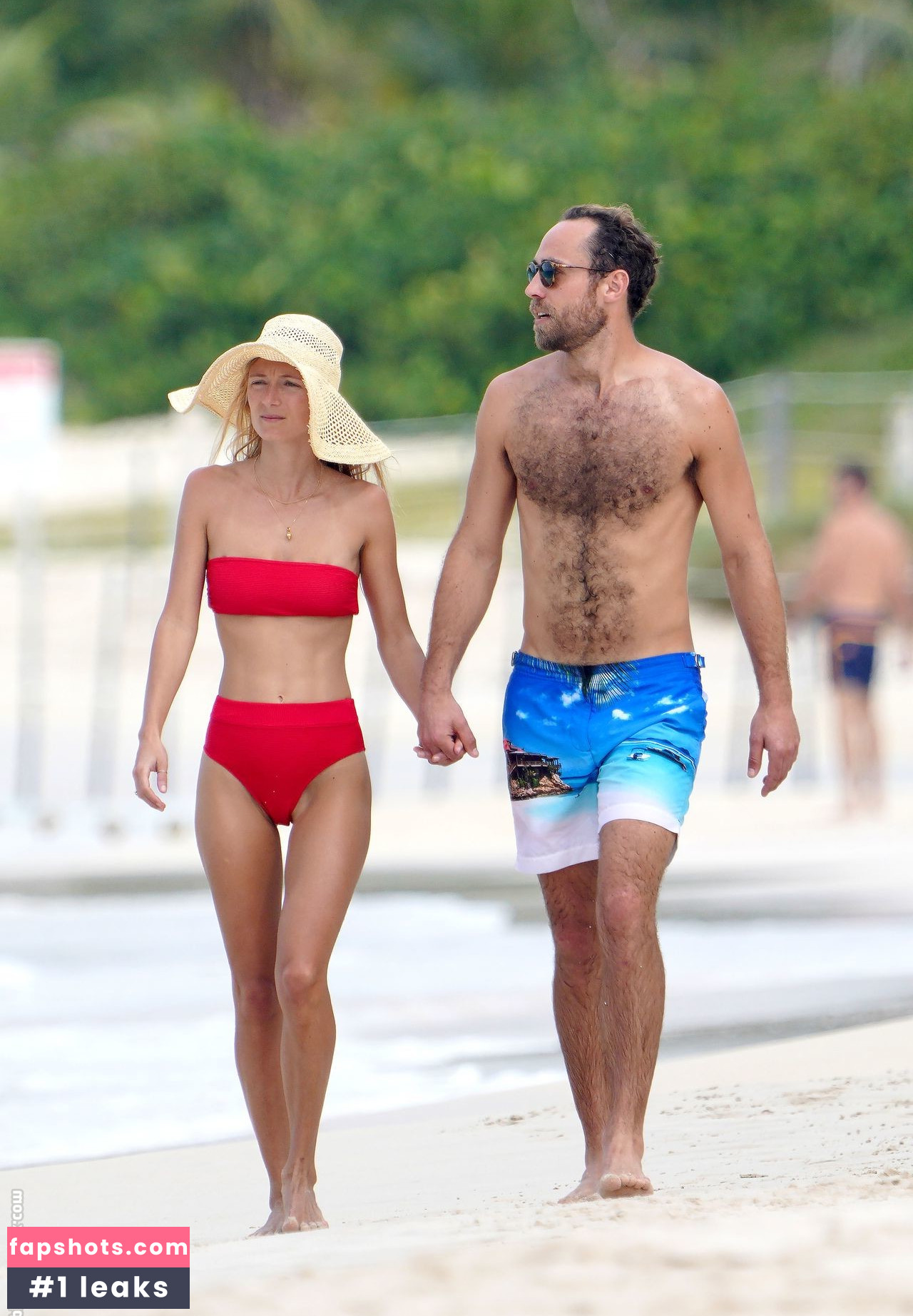 Alizee Thevenet gallery photo #68