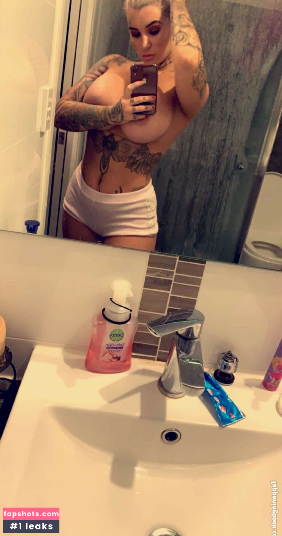 Allaina Vader gallery photo #36