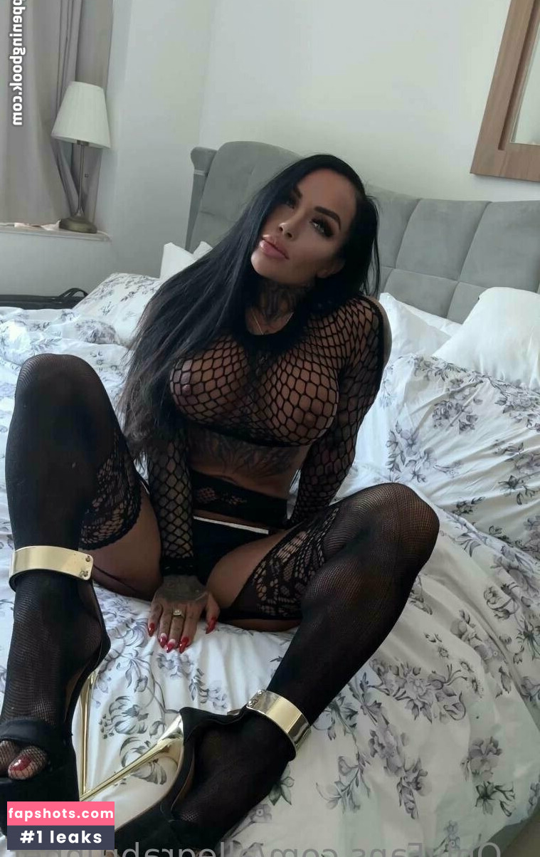 Allegra Brunnet gallery photo #16