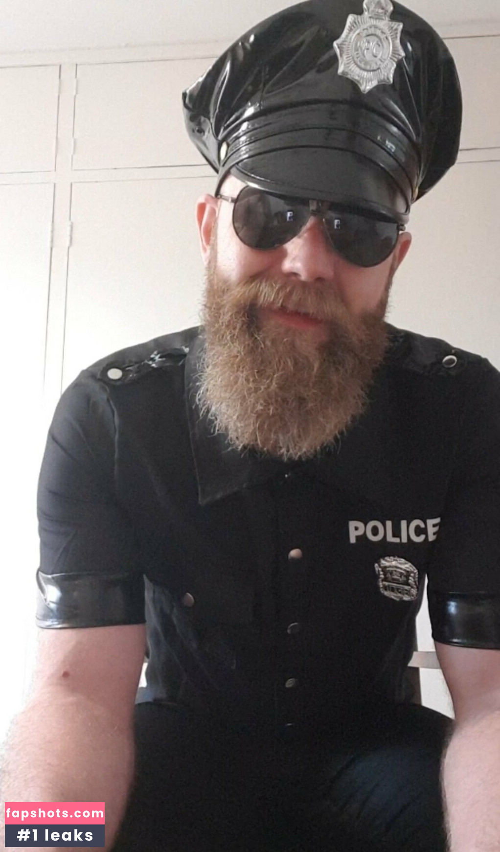 alley_cat_man gallery photo #2